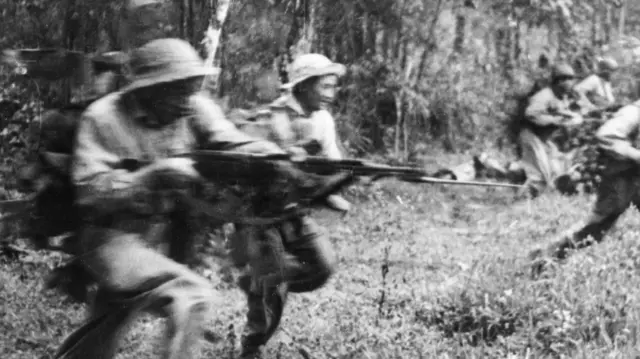 भियत कङले आत्मघाती हमलाहरू पनि गरेका थिए