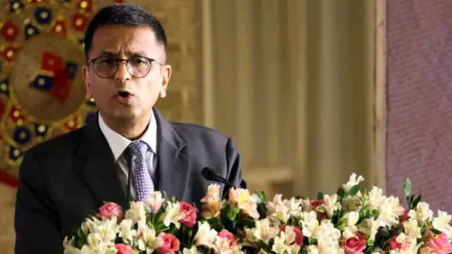 चंद्रचूड