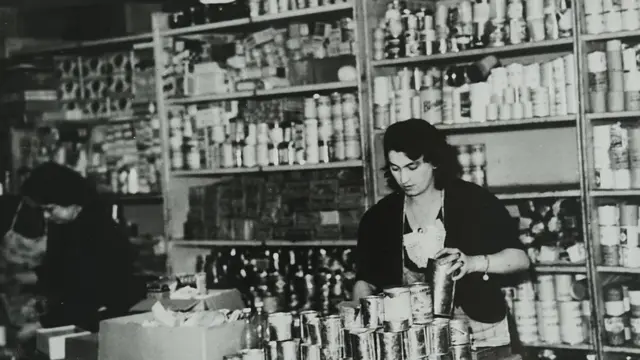 Des dépôts spécialisés ont été établis dans la France occupée pour la mise en conserve.