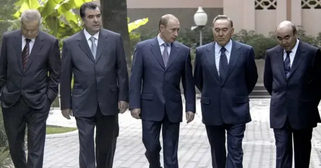 Чөлкөмдүн соңку отуз жылдагы тарыхында саясий жүрүштөр бирде кызып, бирде тынчып келди