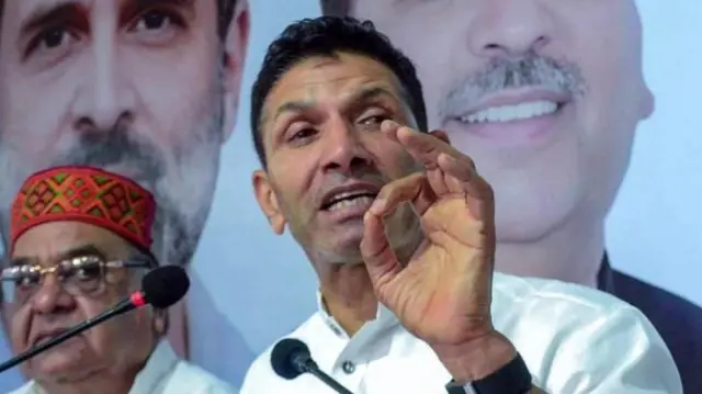 మధ్యప్రదేశ్ సీఎంపై భూ ఆరోపణలు, కాంగ్రెస్, బీజేపీ, మోహన్ యాదవ్