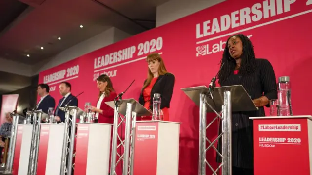 Dubartoota gaggeessitoota ta'an