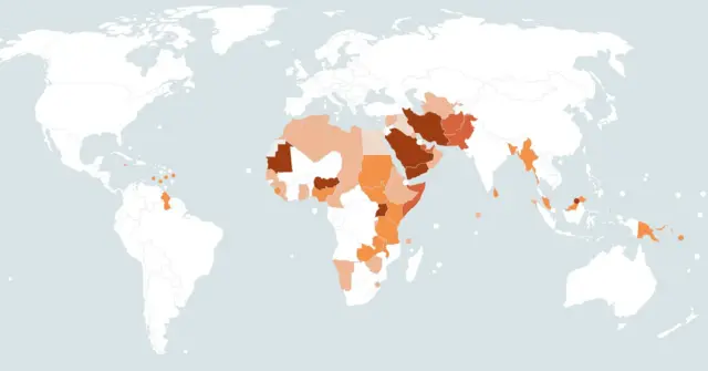 Ibihugu bisize amabara ni ibifite amategeko ahana ubutinganyi, ibirimo ibara ry'umutuku wijimye ni aho ibyo icyo cyaha gishobora guhanishwa igihano cy'urupfu