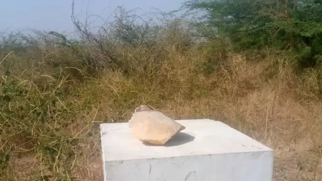 Première pierre à Akon City.