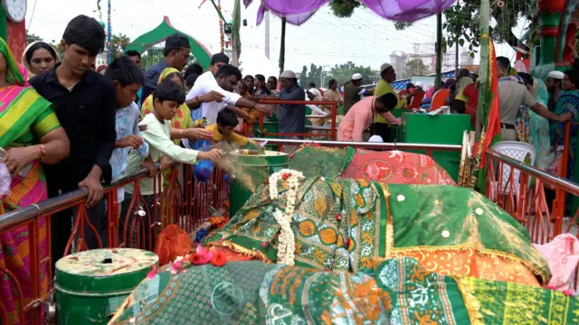 రొట్టెల పండుగ