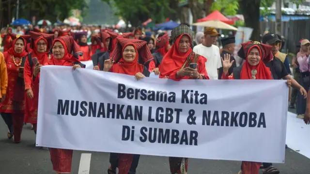 LGBTQ