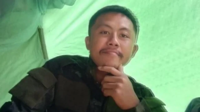 Sau ba tháng huấn luyện, Kan Htoo Lwin được điều ra tiền tuyến