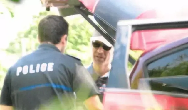 ا﻿سدالله اسدی دبیر سوم پیشین سفارت جمهوری اسلامی ایران (نفر راست در عکس) در اتریش به ۲۰ سال زندان محکوم شده