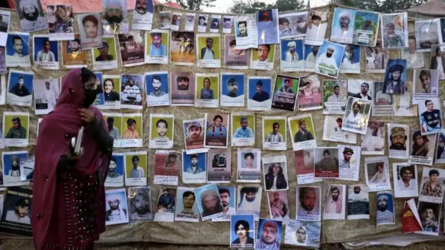 ماه رنګ بلوڅ