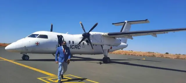 የቀይ መስቀል አውሮፕላን በሽረ 