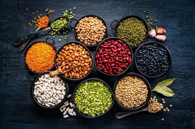دالوں اور ہول گرین میں یہ زیادہ پایا جاتا ہے