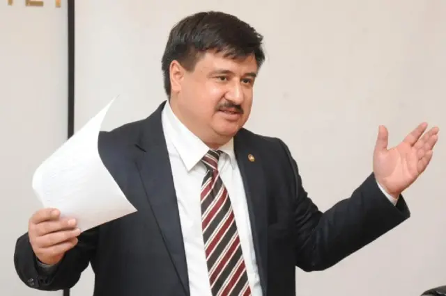Равшан Назаров, өзбекстандык саясат талдоочу 