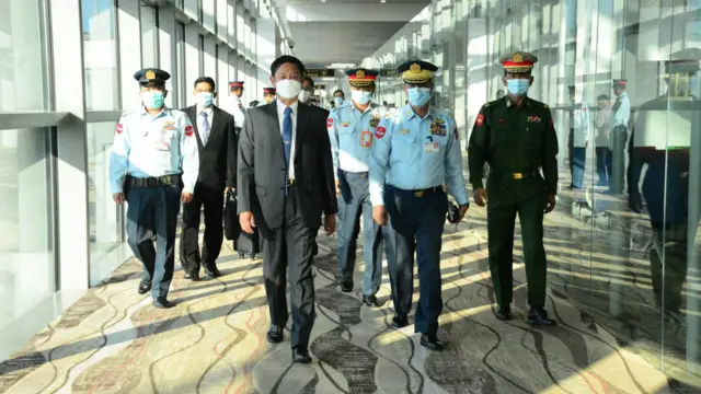 စက်တင်ဘာ ၈ ရက် ထိပ်တန်းသတင်းများ - မြန်မာမှာကျင်းပမယ့် လေတပ်ညီလာခံကို အာဆီယံနိုင်ငံအချို့ မတက်ဘူးလို့ ပြော 