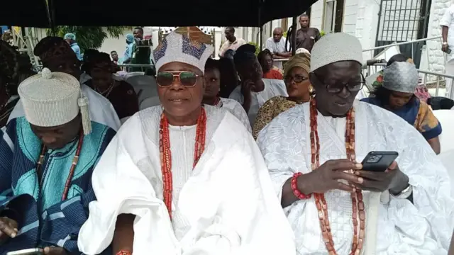 Àwọn tó wá kópa níbi ayẹyẹ ọdún Ọlọ́jọ́