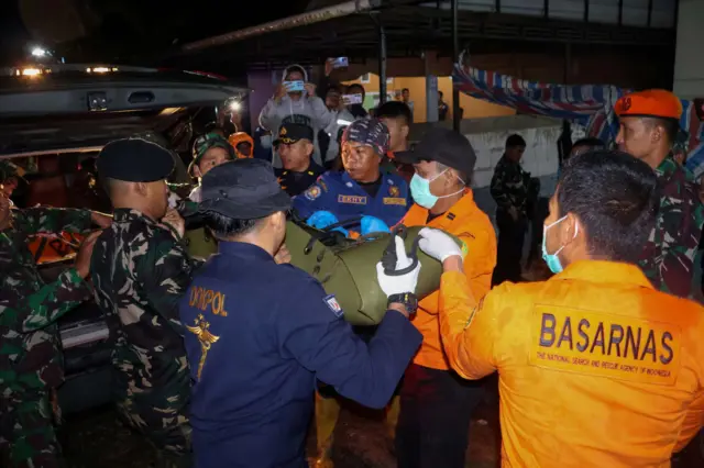 Gunung Bulusaraung, Sulsel, Pesawat ATR 42-500