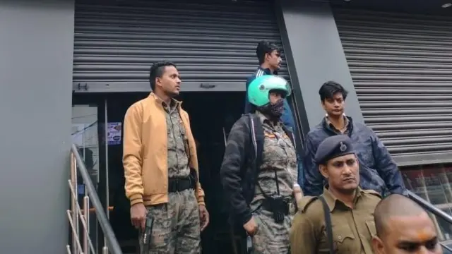 బ్యాంకు లూటీ