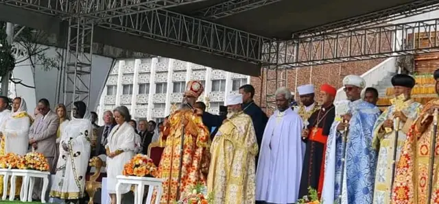 የመስቀል ደመራ በዓል ታዳሚዎች