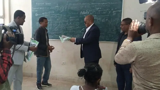 ፕረዚደንት ግዝያዊ ምምሕዳር ትግራይ ኣቶ ጌታቸው ረዳ ውፅኢት ፈተና እናኸፈተ