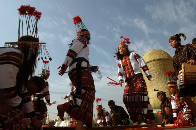 မီဇိုရမ်မျိုးနွယ်စုတွေရဲ့ ဝါးညှပ်အက