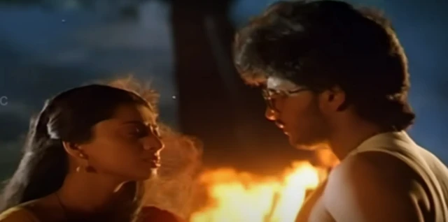 என்னுள்ளே என்னுள்ளே பாடலுக்கு இளையராஜா இசையமைத்திருந்தார்.