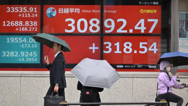 ஜப்பான் பொருளாதாரத்தில் திடீர் சரிவு