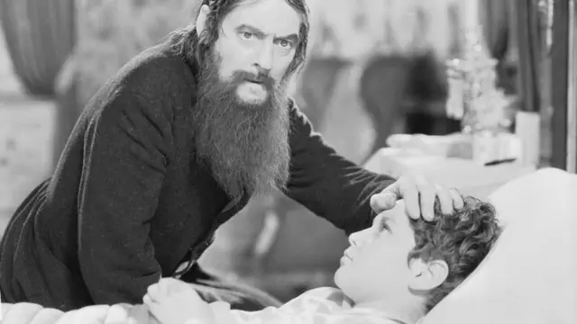 Rasputin and the Empress सिनेमातील दृश्य
