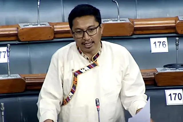 लद्दाख से बीजेपी के लोकसभा सांसद जामयांग छेरिंग नामग्याल