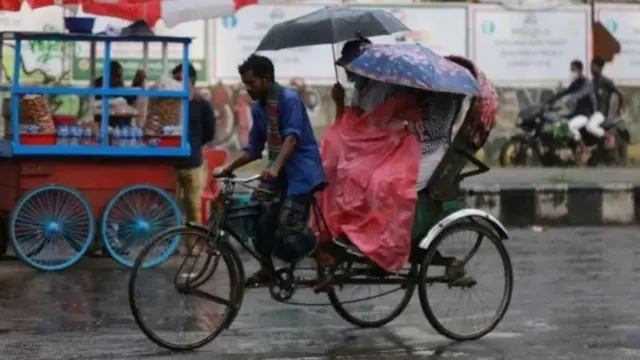 বাংলাদেশে বর্ষাকাল দেরী করে আসছে।