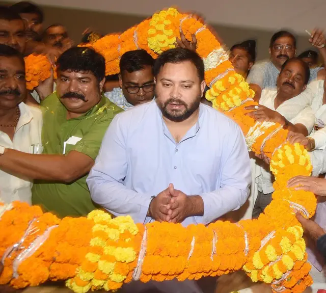 तेजस्वी यादव