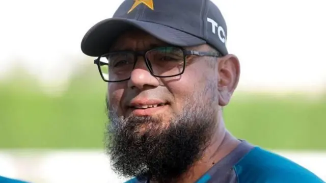 சக்லெயின் முஷ்டாக்