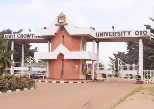 Ajayi Crowther Univeristy gate