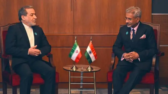 इराणचे परराष्ट्र मंत्री अब्बास अरागची भारताचे परराष्ट्र मंत्री एस. जयशंकर यांच्यासोबत (फाइल फोटो)