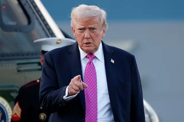 Tổng thống Mỹ Donald Trump phát biểu với báo giới rằng ông được báo cáo về vụ việc vào cuối ngày 19/9