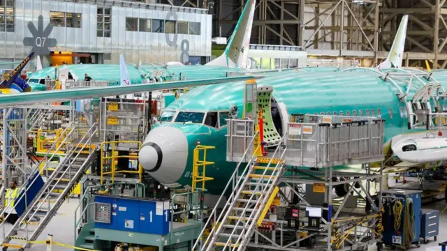 विमान का निर्माण कारख़ाना