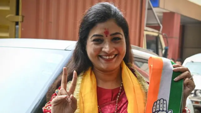 अलका लांबा