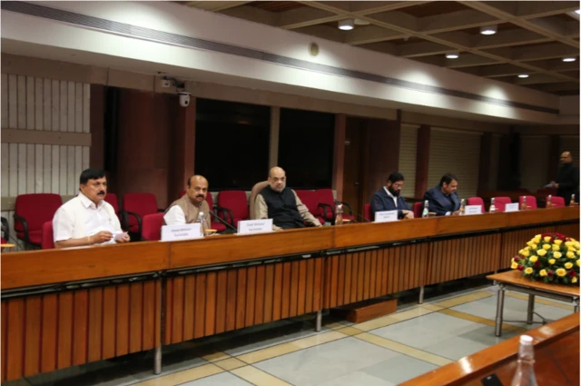 अमित शहांसोबतची बैठक 