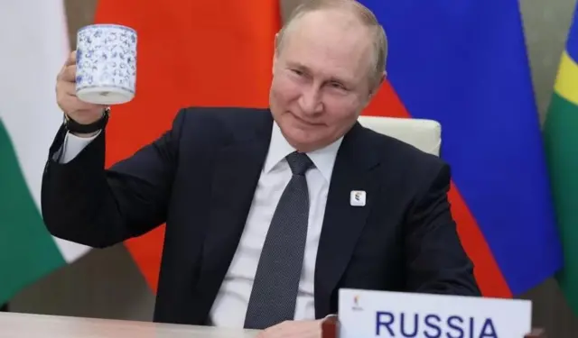 Le président russe, M. Poutine, devrait participer virtuellement au sommet.