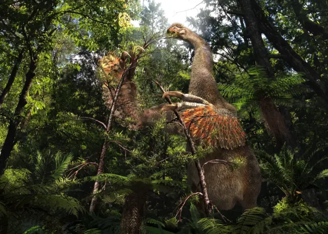 Two-clawed dinosaur species discovered in Gobi Desert