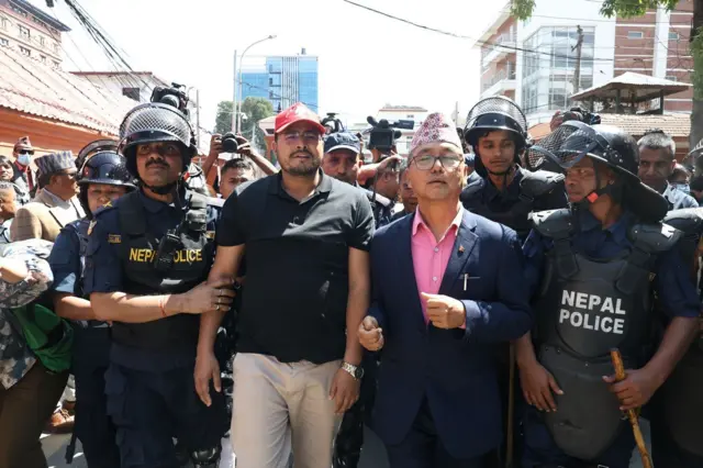 ज्ञानेन्द्र शाही पनि पक्राउ गरेका छन्