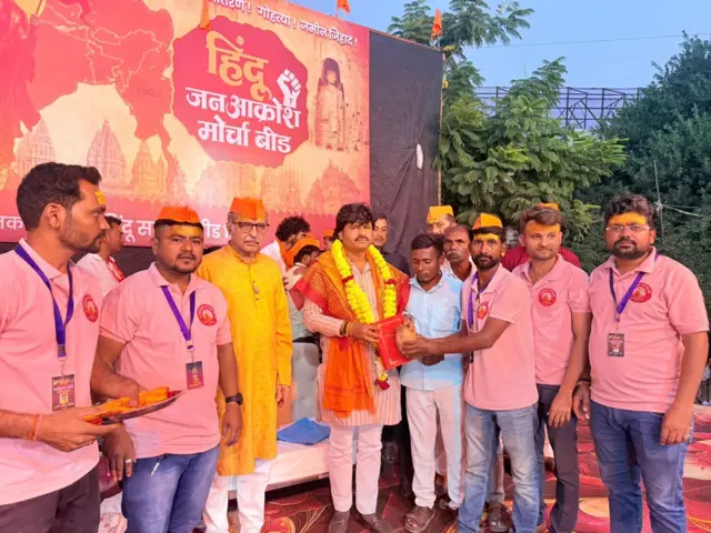 गोपिचंद पडळकर आपल्या वादग्रस्त विधानांमुळे सतत चर्चेत असतात. 