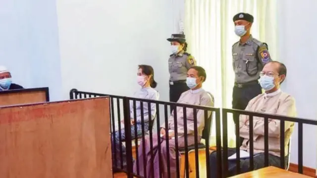 ဒေါ်အောင်ဆန်းစုကြည် တရားခွင်