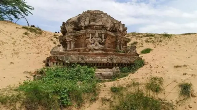 கல்கி படத்தில் வரும் சோழர் கால கோவில் - மண்ணுக்குள் புதைந்தது எப்படி?