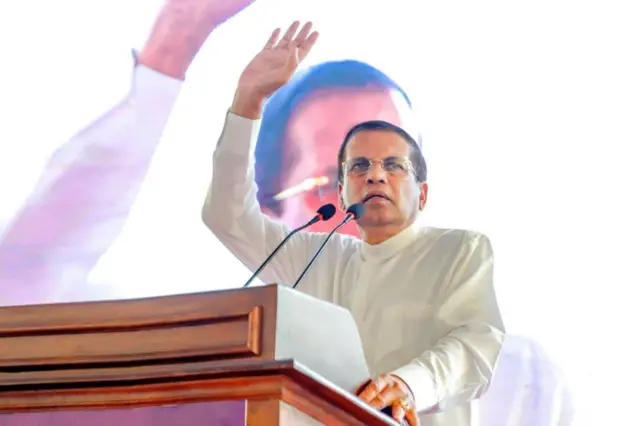ආරක්ෂක අමාත්‍යවරයා මෙන්ම සේනාධි නායකයා ලෙස මෛත්‍රිපාල සිරිසේන සිය වගකීම ඉටුකිරීම පැහැර හැර තිබෙන බවත් ඒ තුළින් ඔහු මූලික මිනිස් අයිතිවාසිකම් උල්ලංඝණය කර තිබෙන බවත් තීන්දු කළේය.