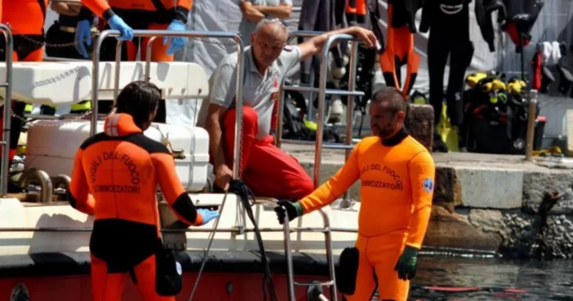 నౌక శిధిలాలు, సిసిలీ, ఇటలీ