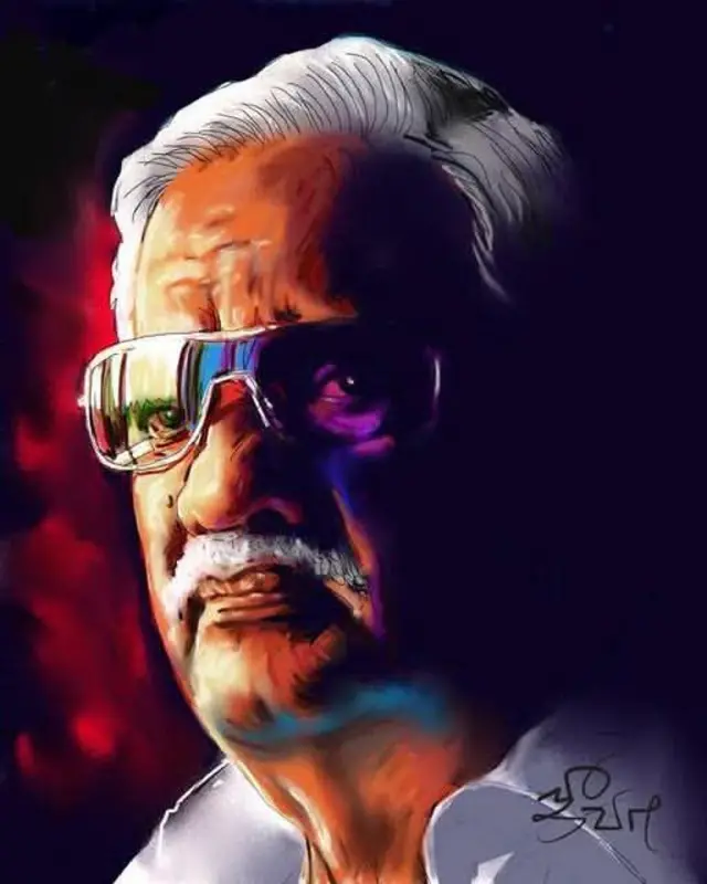 தமிழக அரசின் சிறந்த நூலாசிரியர் பரிசைப் பெற்றுள்ள புவியரசு, கேரள பண்பாட்டு மையத்தின் சாகித்ய புரஸ்கார் விருது, கலைஞர் பொற்கிழி விருது போன்ற விருதுகளையும் பெற்றுள்ளார். 
