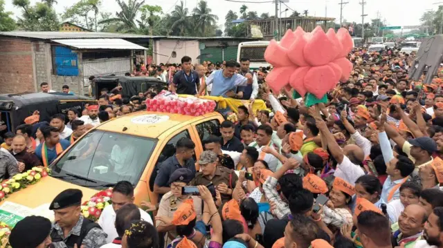 बीजेपी नेताओं का कहना है कि उनकी पार्टी के किसी नेता ने किसी तरह की कोई सांप्रदायिक बयानबाज़ी नहीं की है.