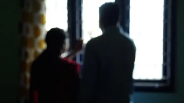 आंतरजातीय विवाह करणारं जोडपं