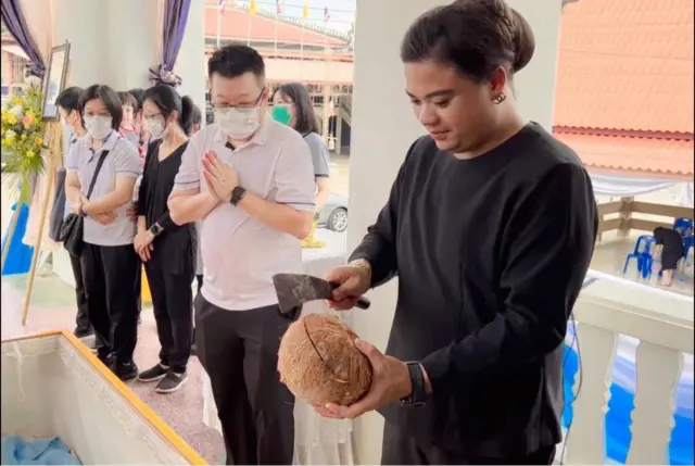 สัปเหร่อ