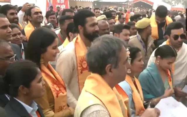 ক্যাটরিনা কাইফ, বিকি কৌশল, আলিয়া ভট্ট এবং রণবীর কপুর উপস্থিত ছিলেন এদিন।