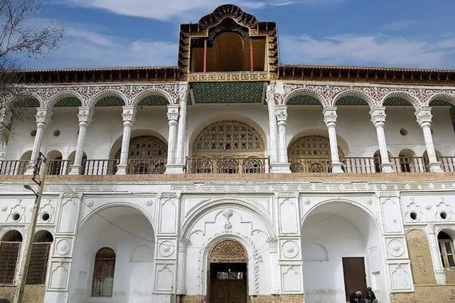 تعدادی از موزه‌ها وآثار تاریخی درسنندج براثر جنگ آسیب دیده‌اند